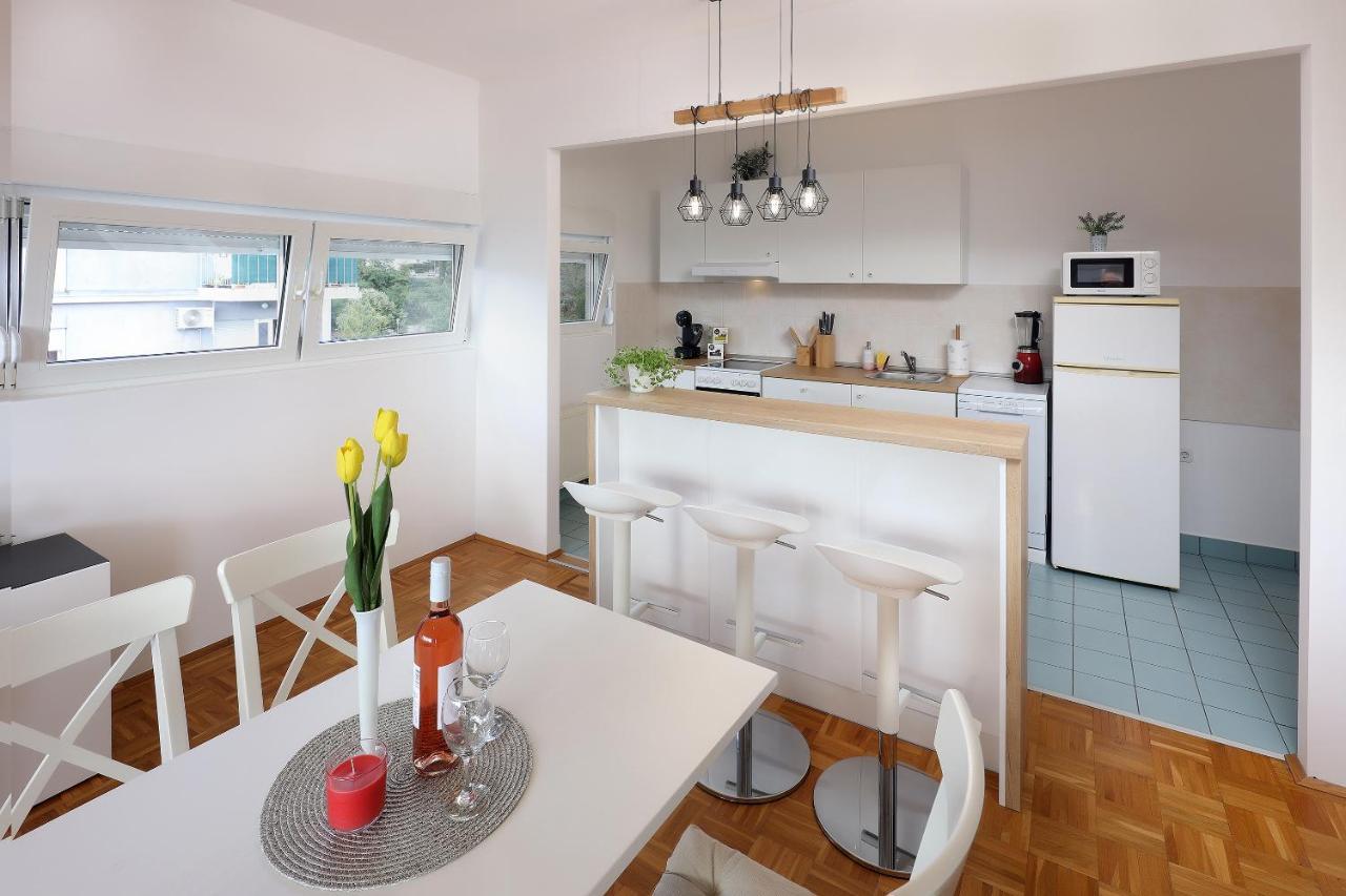 Apartment Leon - Sea View Rijeka Luaran gambar