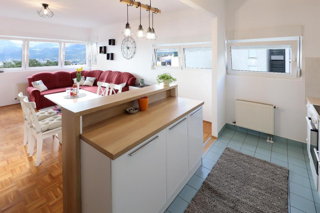 Apartment Leon - Sea View Rijeka Luaran gambar